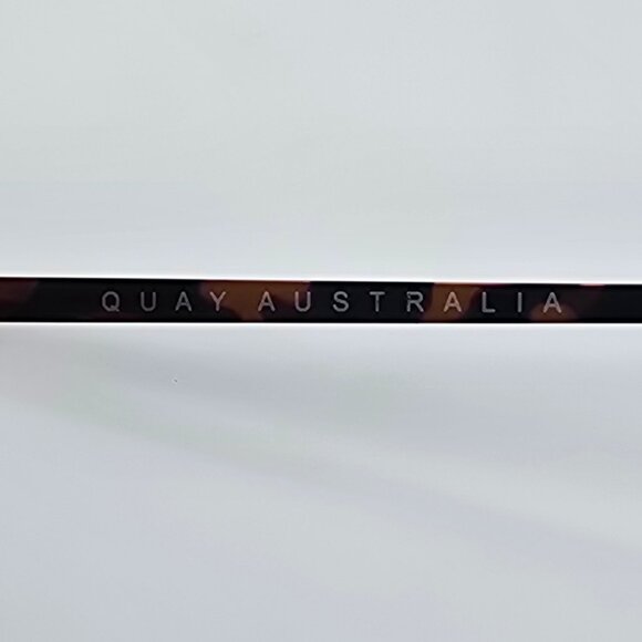 Quay Australia Heartbreaker Tortoise Frame Purple Fade Heart Lens Sunglasses - Picture 9 of 13